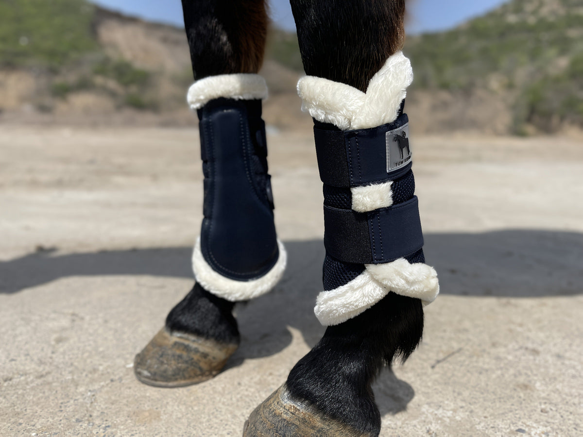 Horse Leg Wraps 1 Pair Breathable Mesh Faux Leather Protection Boots for Training Jumping, Quick-Fit Impact Absorbing Horse Leg Guards