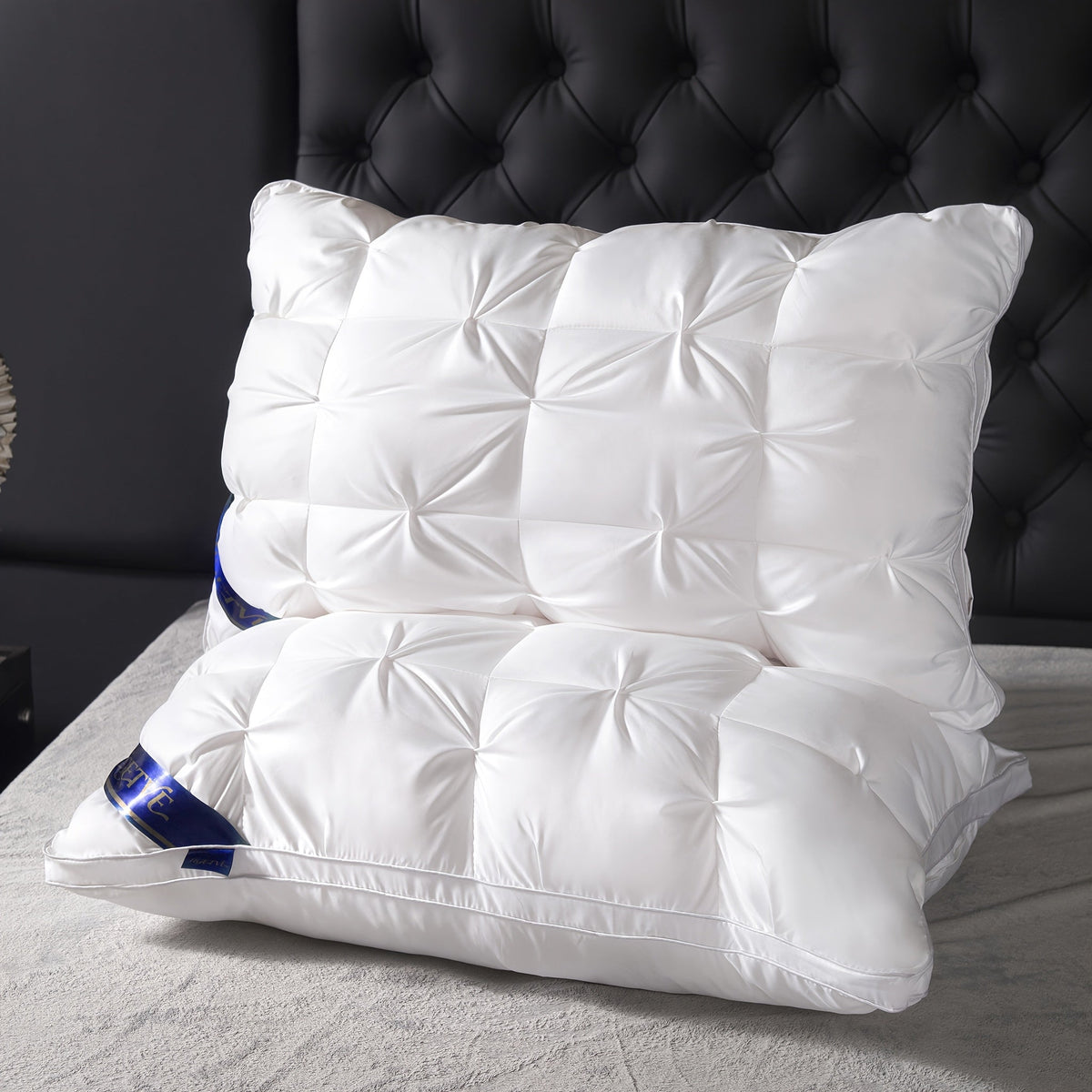 Luxury Hotel Pillows 2PCS, Cool Breathable Pillow Insert, Fluffy Resilient Neck Support, Comfortable Sleeping Pillow