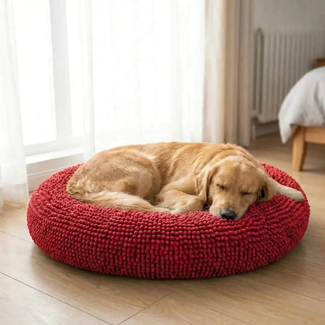 Round Chenille Dog Bed, 40x40 / Red