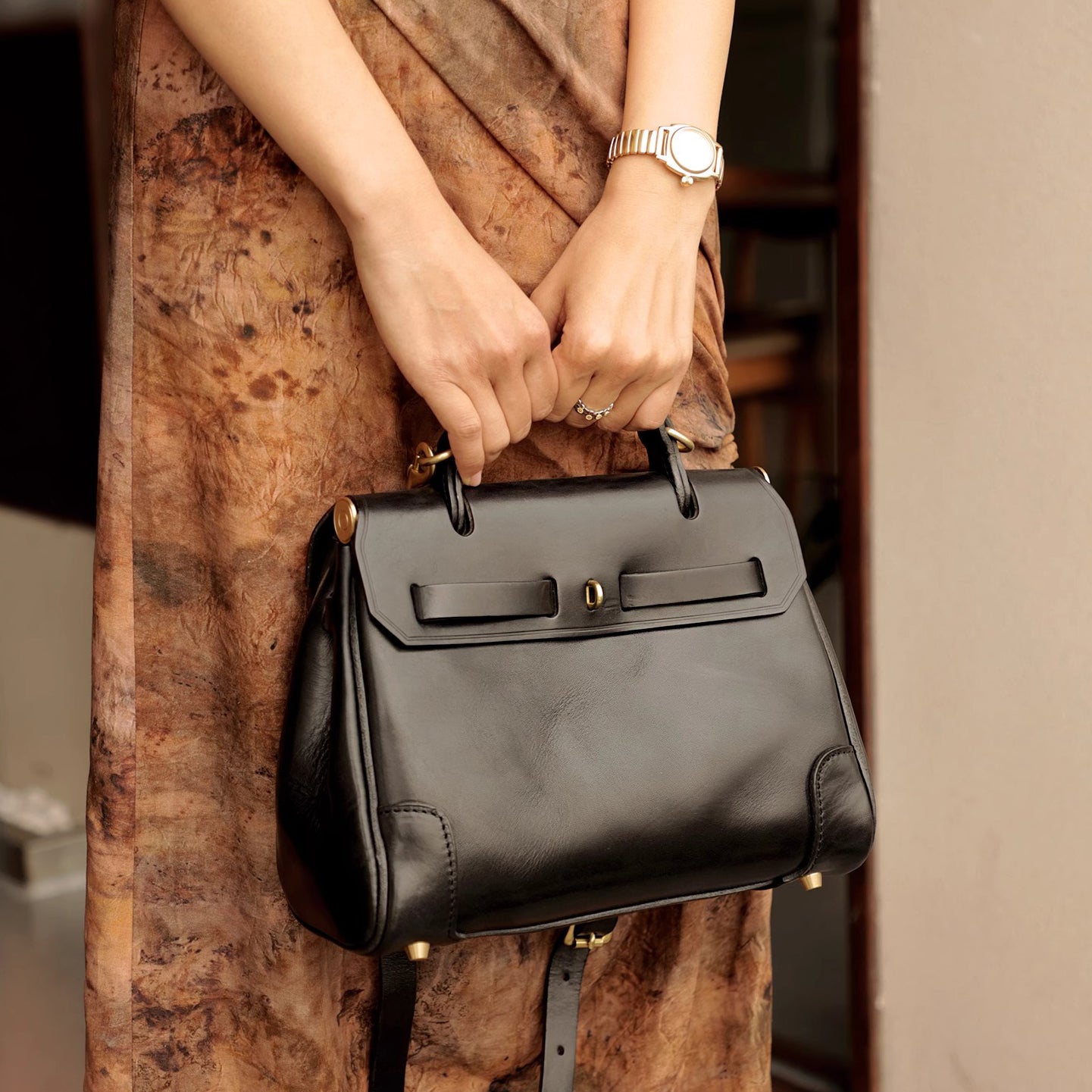 Classic Leather Bag,Leather Crossbody Bag,Italian Leather Bag,10.6in