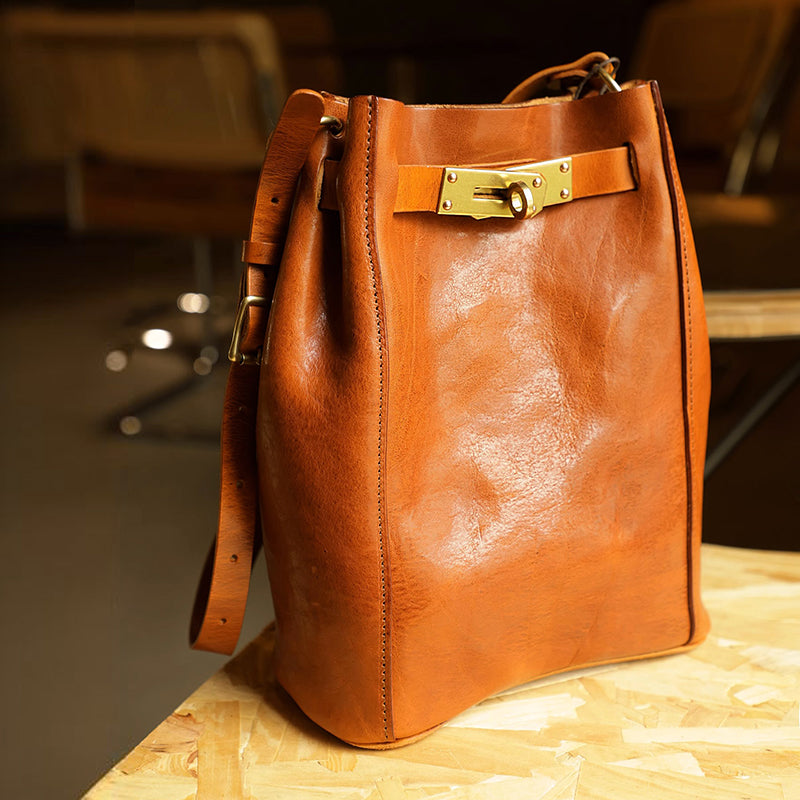 Classic Italian Leather Bucket Bag Women 12.4in Tuscan Shoulder Handbag