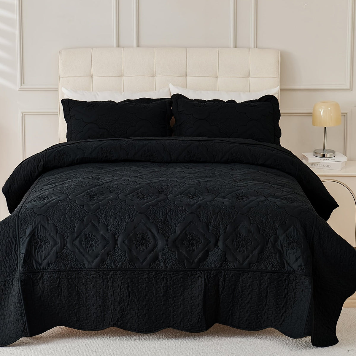 Quilt Set 3 Piece Floral Embroidery Bedspread – 100% Polyester Wrinkle Resistant Lightweight Quilted Coverlet with 2 Pillow Shams for Full
