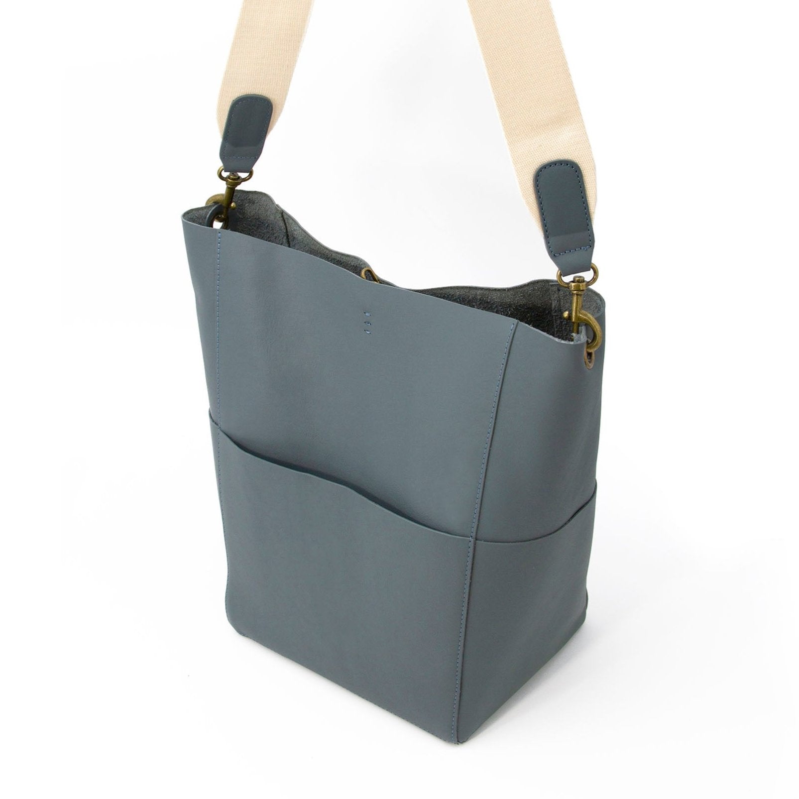 Canvas Strap Large Capacity Tote Leather Bag-i7bags