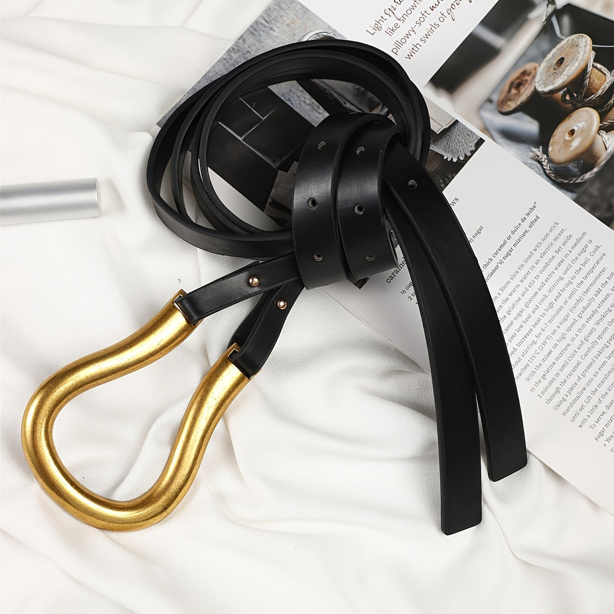 Women's Belt - Horseshoe Buckle for - Vintage Casual Black Waist , Adjustable One Size - product detail view 11