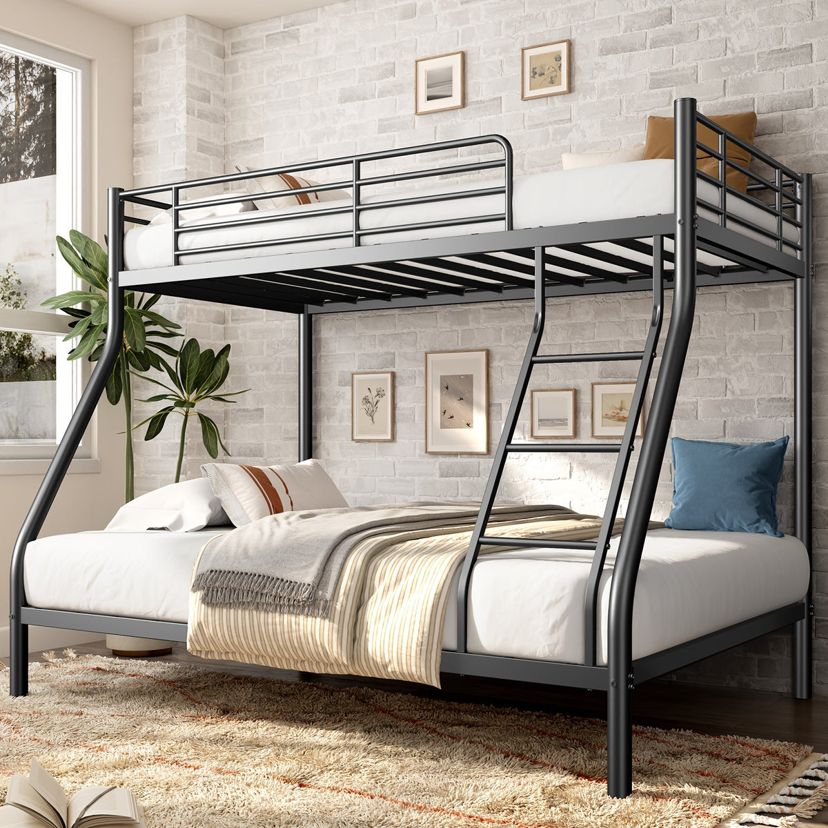 Bunk Bed shown in the Black(Twin Over Full) option