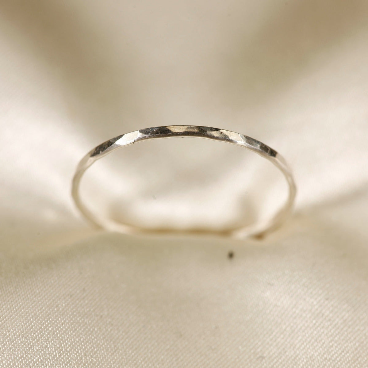 Thin Hammered-Texture Silver-Tone Stackable Band Ring, Approximately 1 mm Wide with Checkout Label 3