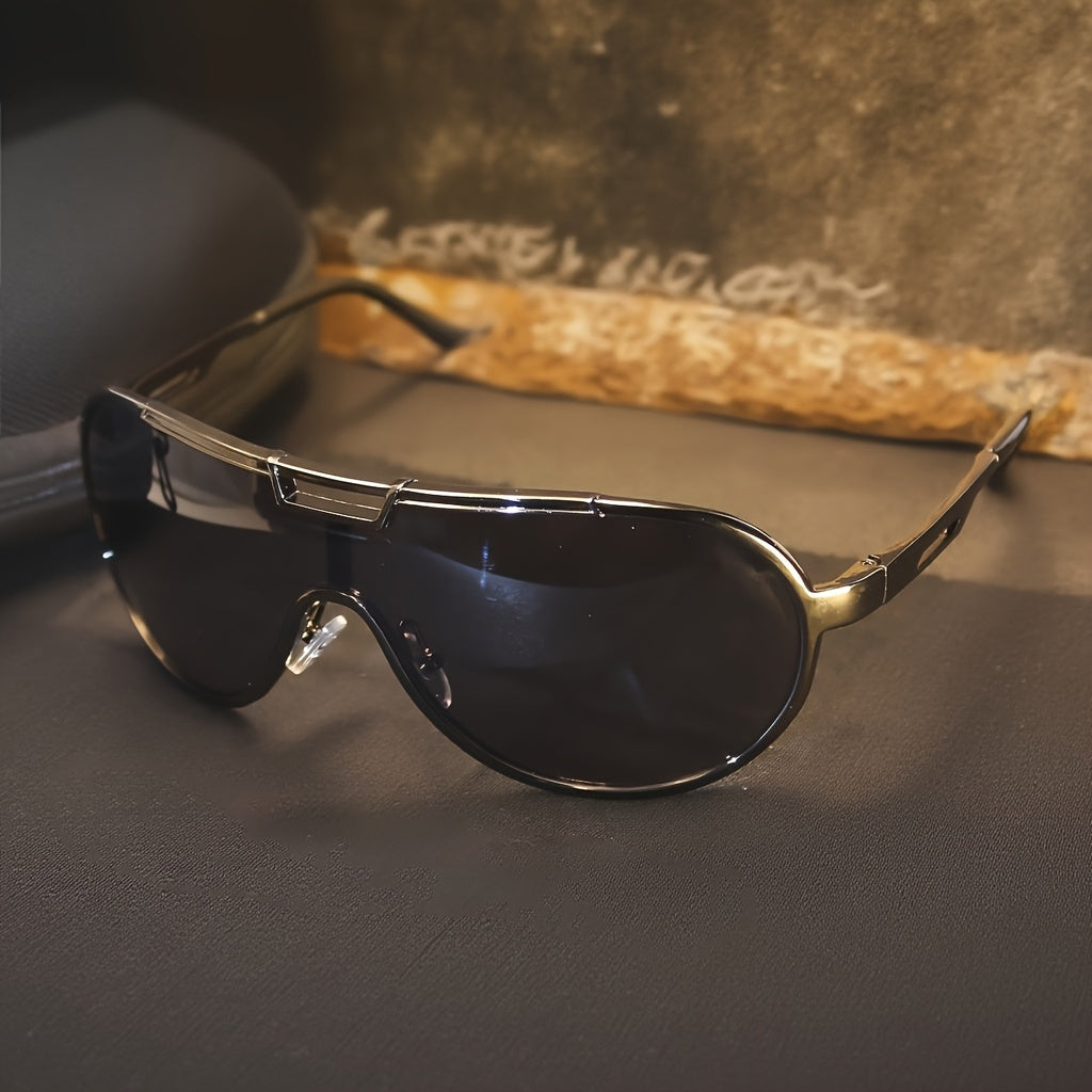 Sunglasses Oversized Retro Sunglasses with Lenses, Metal Hinges and 3 Vintage Frame Colors
