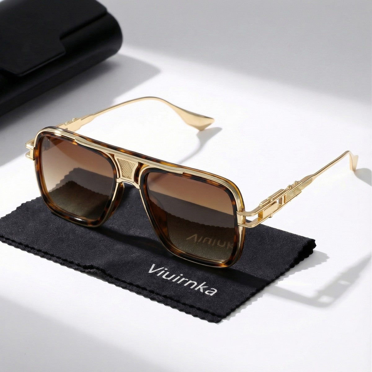 Sunglasses Square Retro Sunglasses with Metal Frame, Gradient Lenses and 6 Case-Included Colors