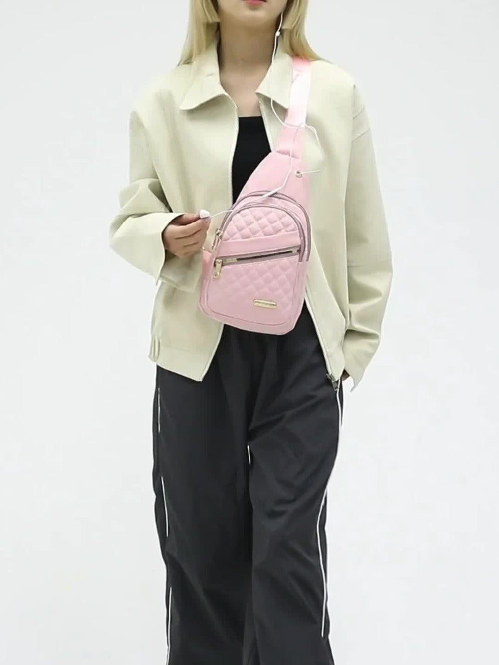 Crossbody Bag for Women – Quilted, Lightweight, for Travel & Everyday Use – detail view 13